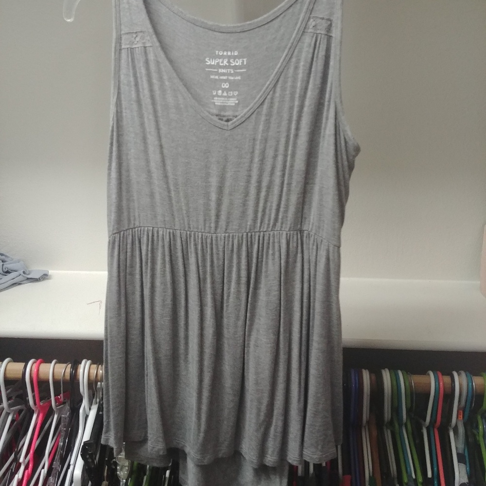 Torrid Top - Picture 5 of 7